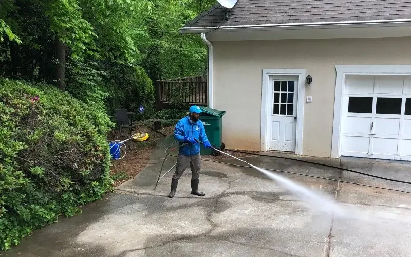 Gutter Cleaning